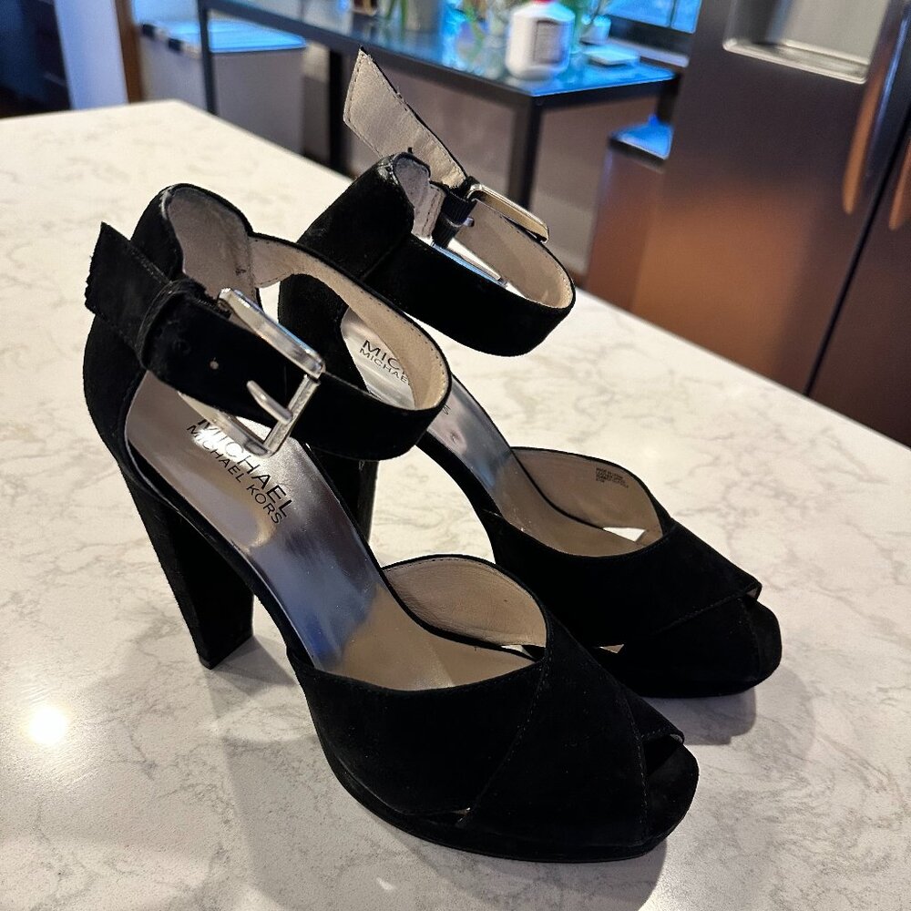 Gently Used Michael Kors Peep Toe Heels